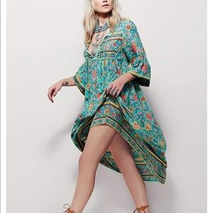 the famous amazon dress!